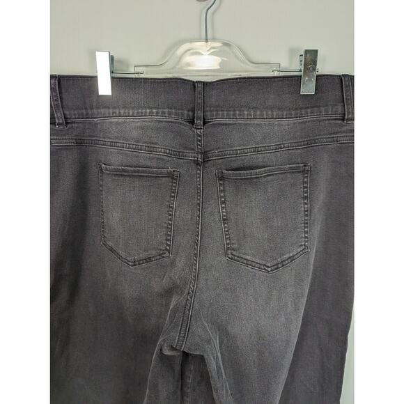 Spanx Straight Leg Jeans Vintage Black Pull-On Shaping Stretch Denim 3X Tall NWT - Picture 9 of 10